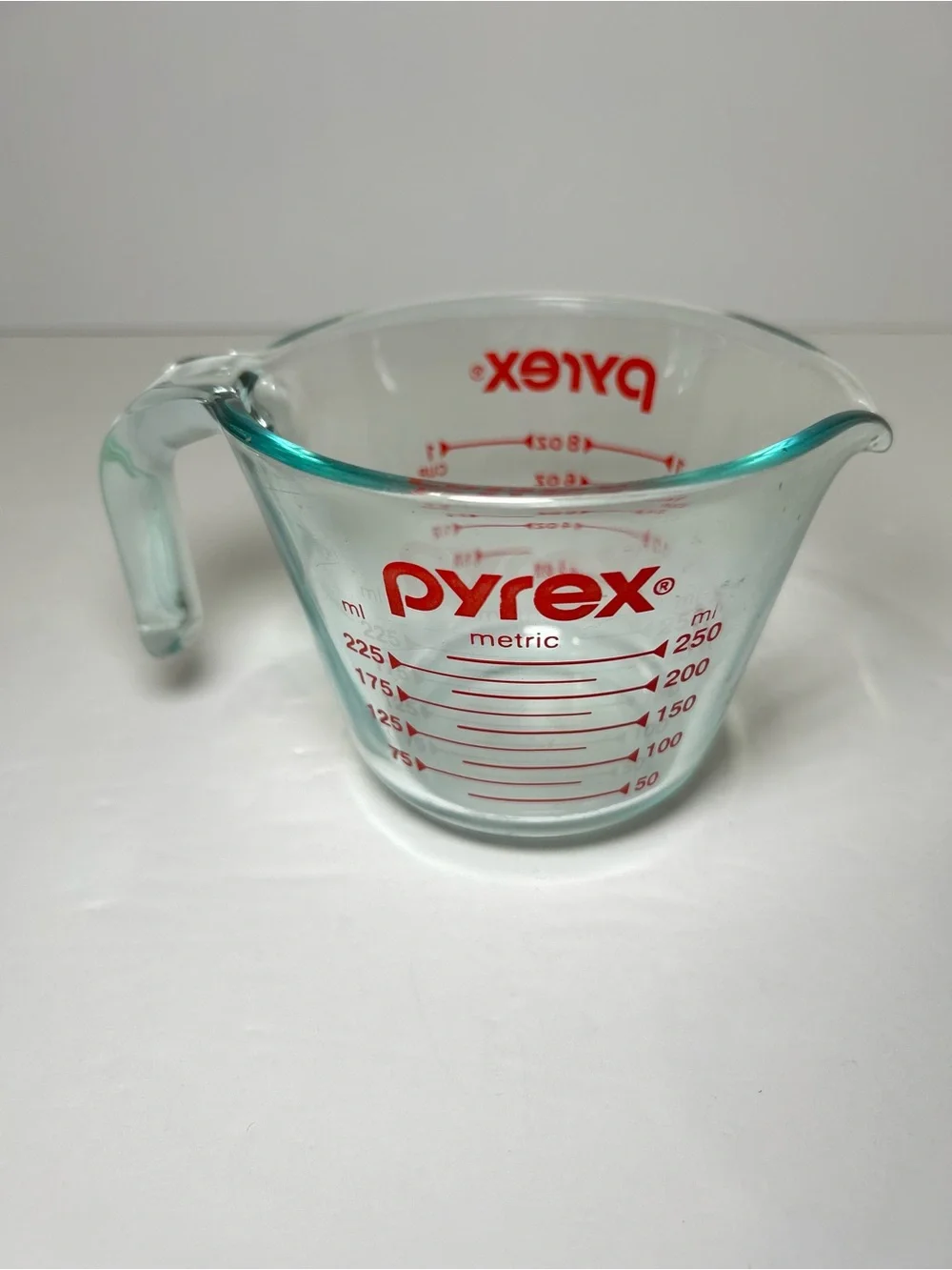 Pyrex Glass Measuring Cup 1 Cup  Made In USA Red Lettering 250 ml